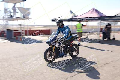 media/Nov-03-2025-Lets Ride (Mon) [[4d74c1c4d3]]/B Group/Grid/